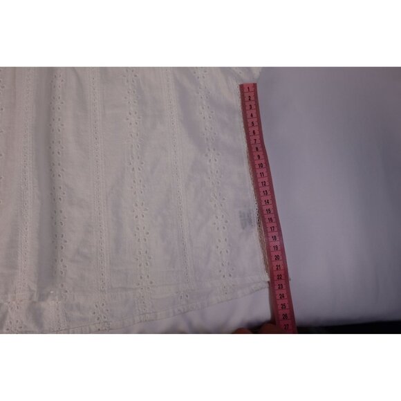 All in Favor White Boho Style 3/4‎ Sleeve Eyelet Blouse 100% Cotton Size Small - Picture 11 of 11